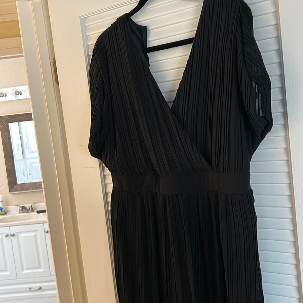 Sz 14 Black silky deep V dress from Boohoo